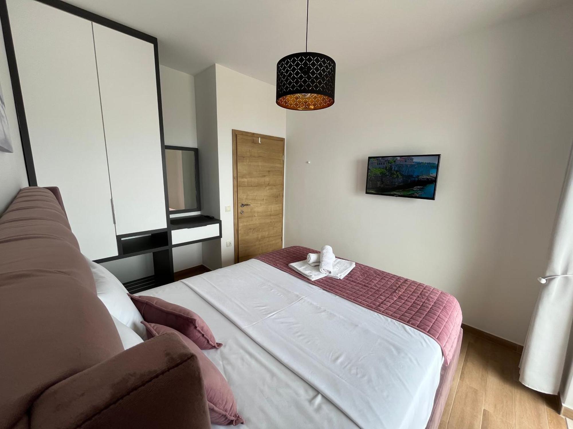 Art'S Apartment Mit Pool Ulcinj Pinjes 외부 사진